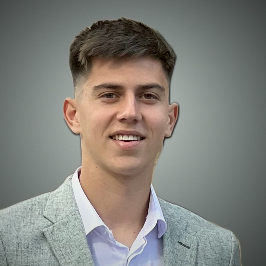 Portrait of the founder of Business Growth Studio